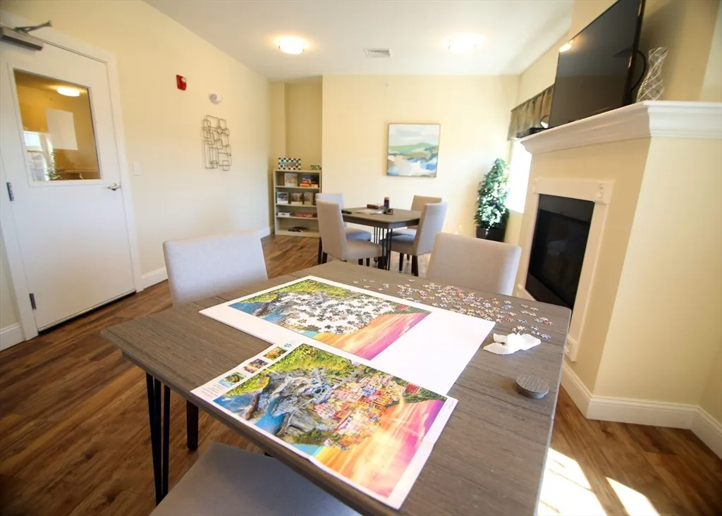 2 bed, 2 bath apartment for rent at 2 Regency Village Way Unit 208, Merrimac — photo 5 of 19