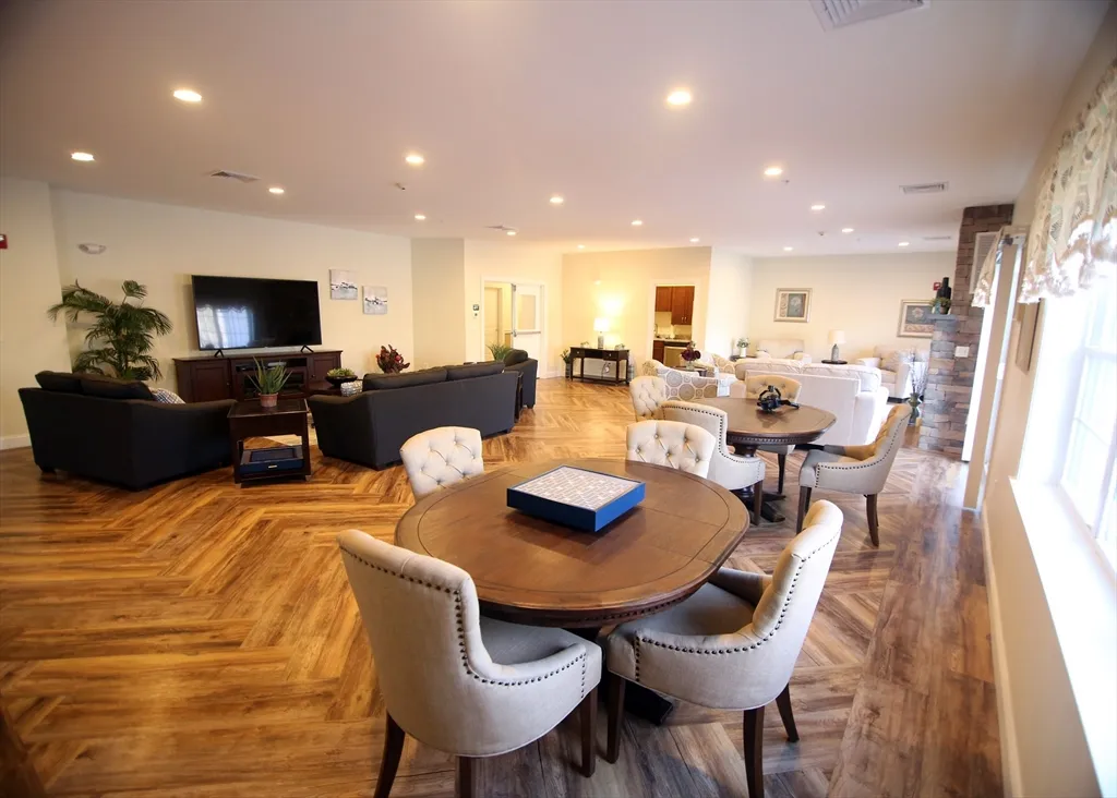 2 bed, 2 bath apartment for rent at 2 Regency Village Way Unit 208, Merrimac — photo 3 of 19
