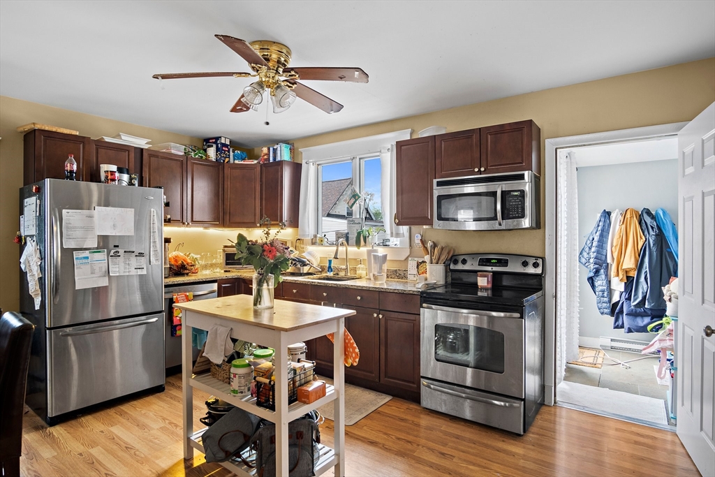 3 bed, 1 bath apartment for rent at 2 Richardson Ter Unit 2, Magoun Square — photo 1 of 17