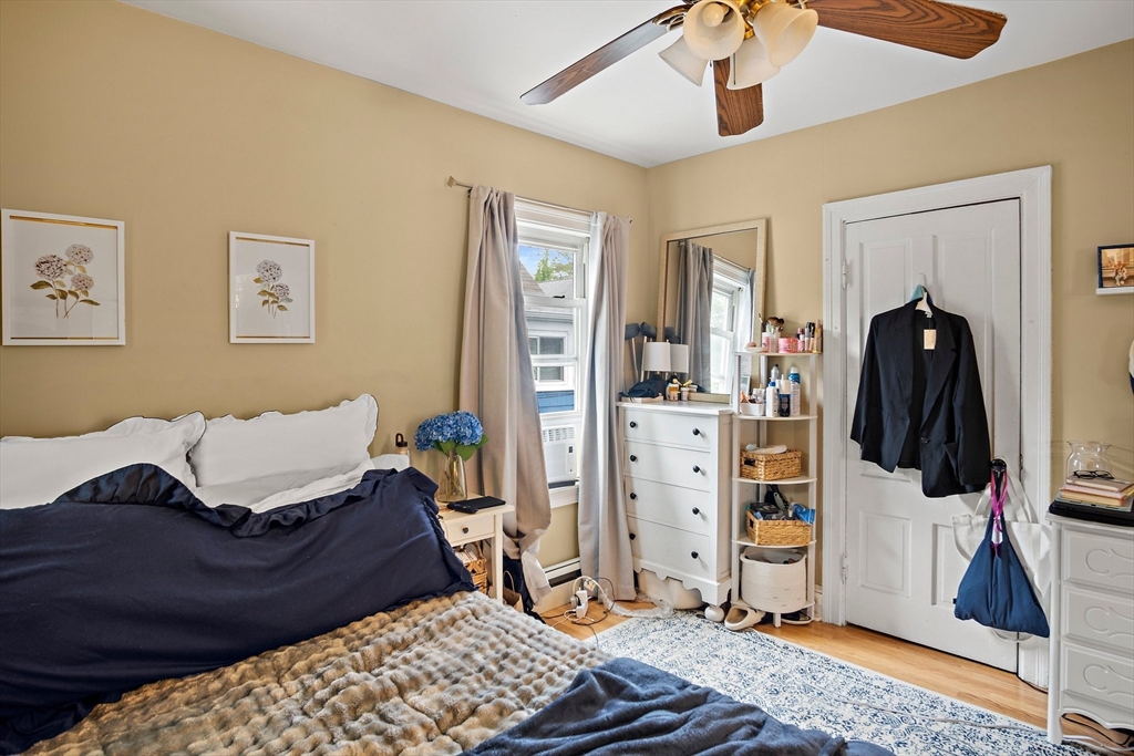 3 bed, 1 bath apartment for rent at 2 Richardson Ter Unit 2, Magoun Square — photo 10 of 17
