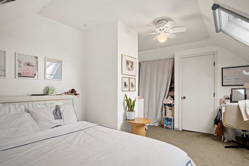 3 bed, 1 bath apartment for rent at 2 Richardson Ter Unit 2, Magoun Square — photo 12 of 17