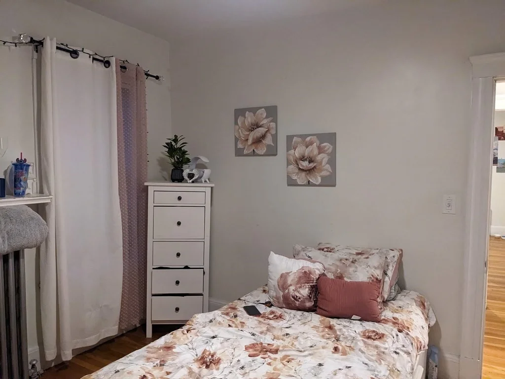 3 bed, 2 bath apartment for rent at 2 Ridge Rd Unit 2, Revere — photo 8 of 25