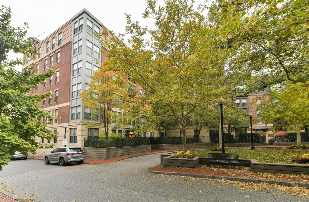 2 bed, 2 bath apartment for rent at 2 Rollins St Unit D-401, South End — photo 15 of 17
