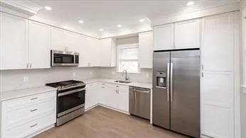 2 bed, 1 bath apartment for rent at 2 Rossmore Rd Unit 1, Jamaica Plain — photo 5 of 13