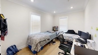 2 bed, 1 bath apartment for rent at 2 Rossmore Rd Unit 2, Jamaica Plain — photo 6 of 12