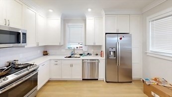 2 bed, 1 bath apartment for rent at 2 Rossmore Rd Unit 2, Jamaica Plain — photo 1 of 12