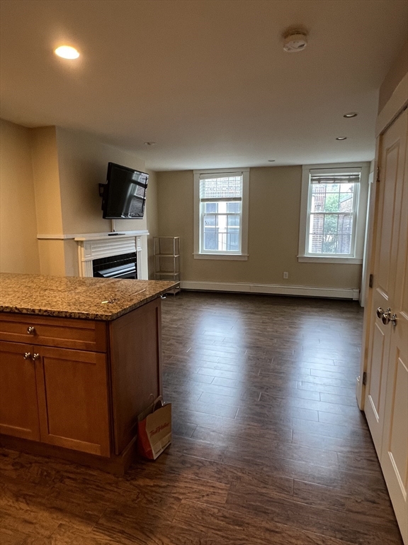 2 bed, 1 bath apartment for rent at 2 Cedar St Unit 2, Back Bay — photo 4 of 12