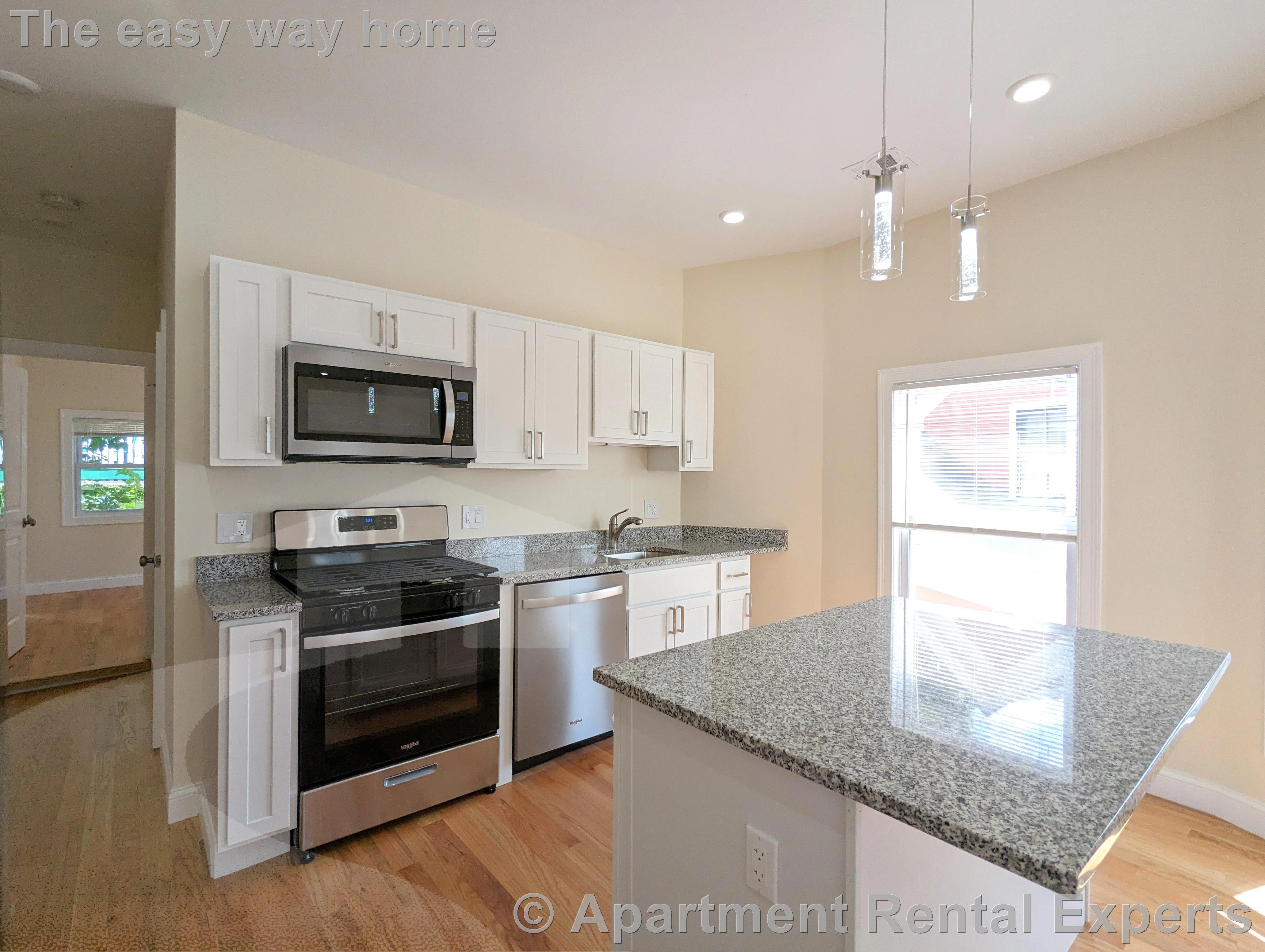3 bed, 2 bath apartment for rent at 2 Sacramento Pl Unit 3, Porter Square — photo 3 of 21