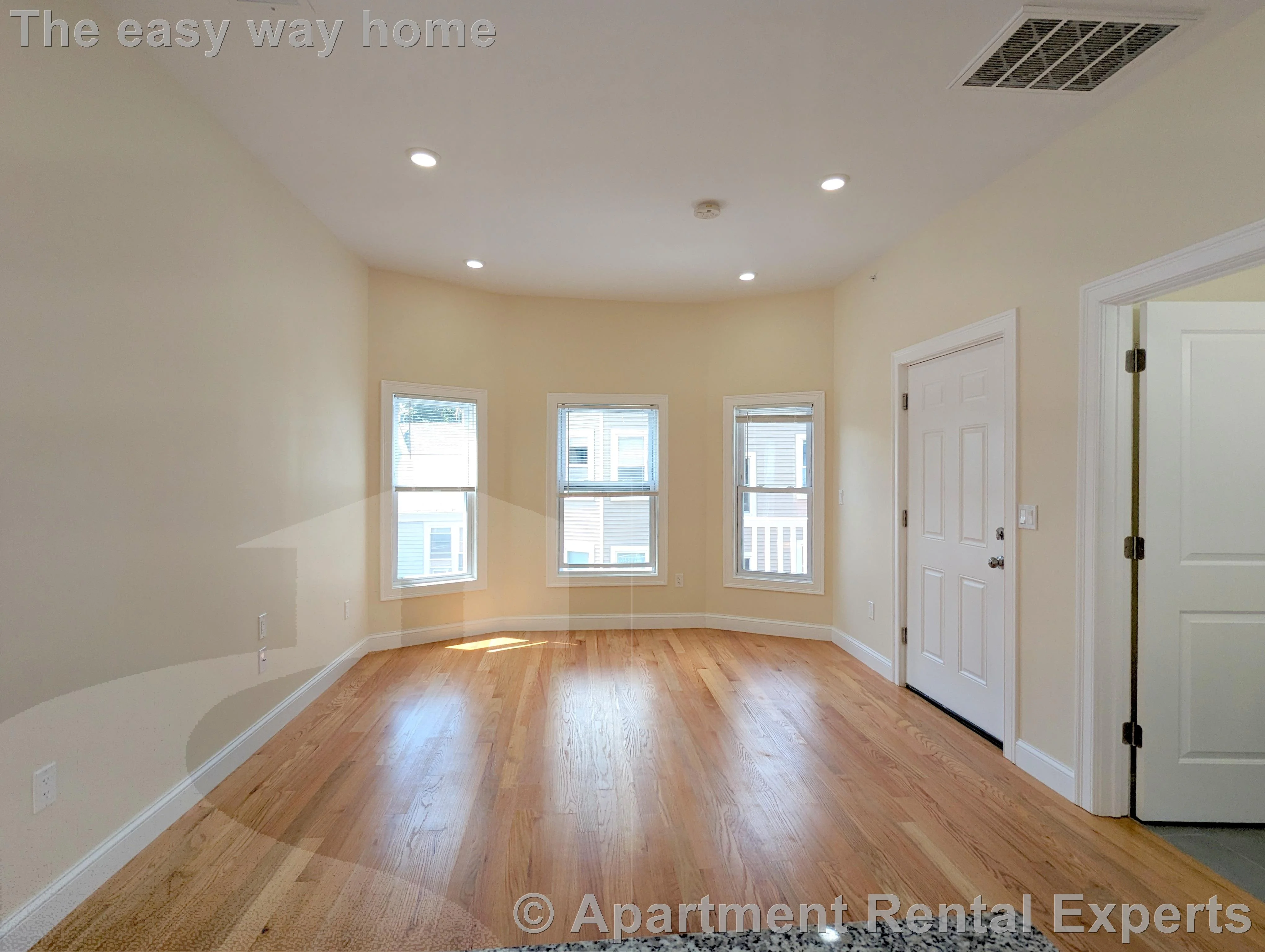 3 bed, 2 bath apartment for rent at 2 Sacramento Pl Unit 3, Porter Square — photo 10 of 21