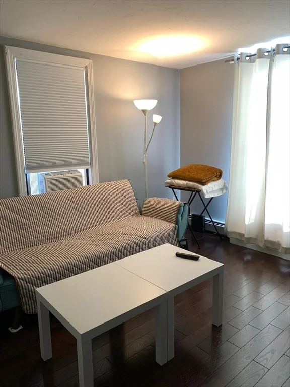 1 bed, 1 bath apartment for rent at 2 Saint Germain St Unit 2L, Quincy — photo 4 of 11