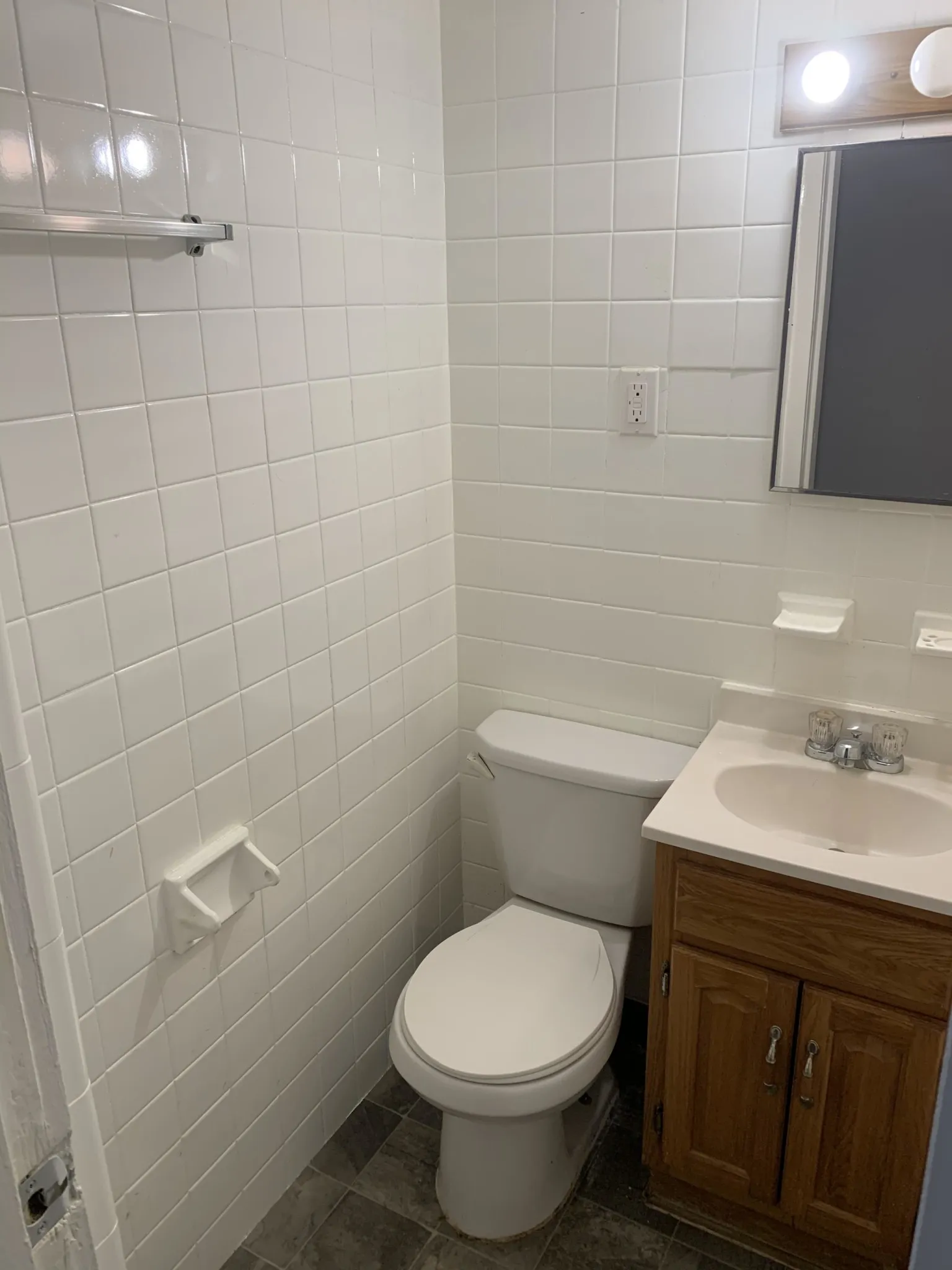 1 bed, 1 bath apartment for rent at 2 Saint Mark St Unit 1, Jamaica Plain — photo 6 of 11