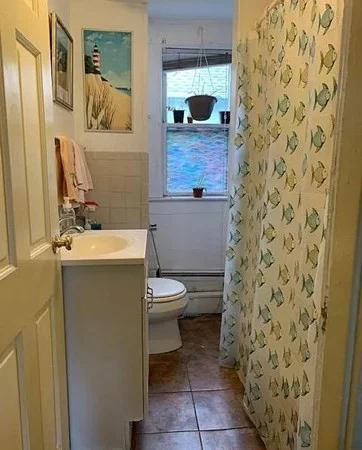6 bed, 2 bath apartment for rent at 2 Saint Mary Rd Unit n/a, Cambridge — photo 2 of 2