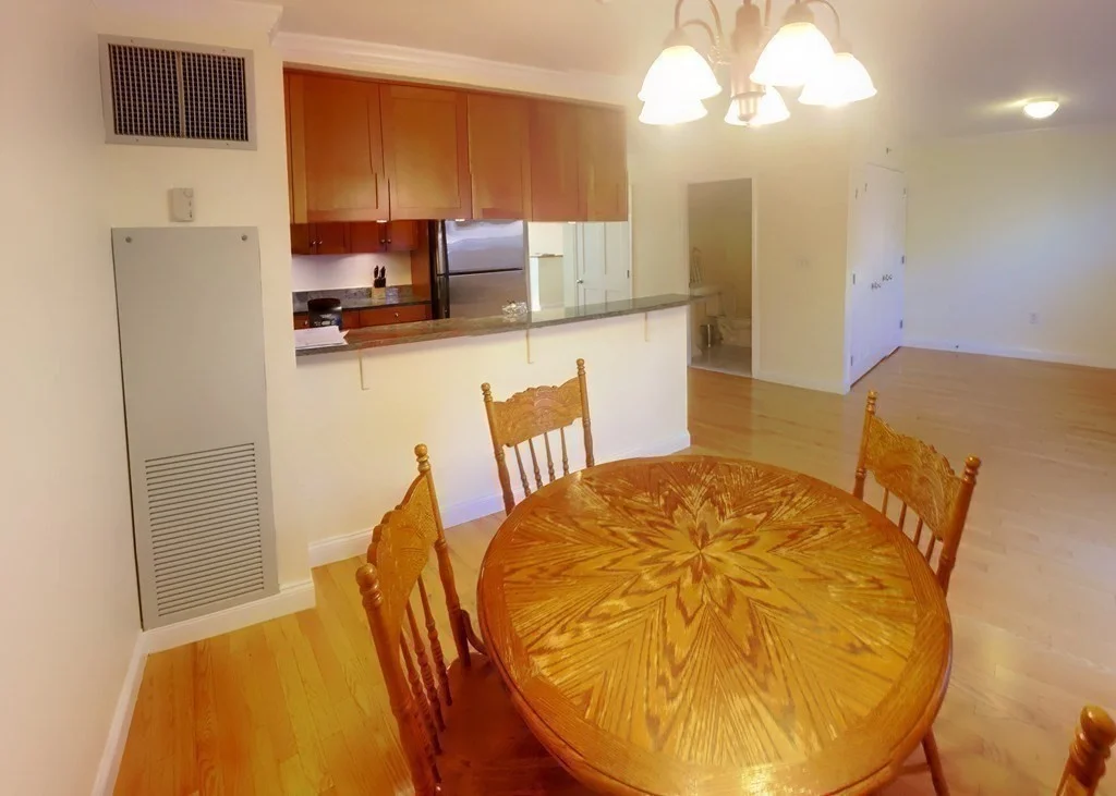 2 bed, 2 bath apartment for rent at 2 Saint Paul Unit 10, Longwood — photo 5 of 11