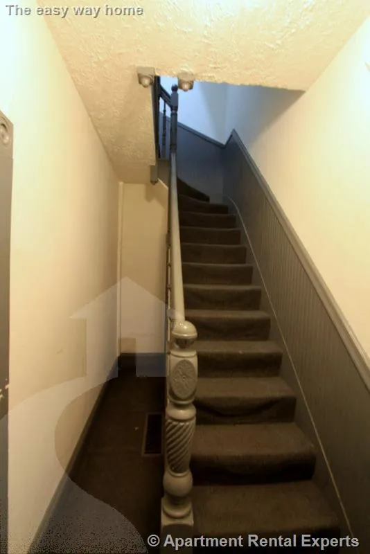 1 bed, 1 bath apartment for rent at 2 Sanger St Unit 2, Magoun Square — photo 4 of 16