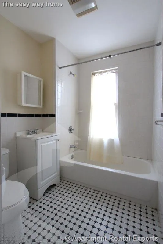 1 bed, 1 bath apartment for rent at 2 Sanger St Unit 2, Magoun Square — photo 11 of 16