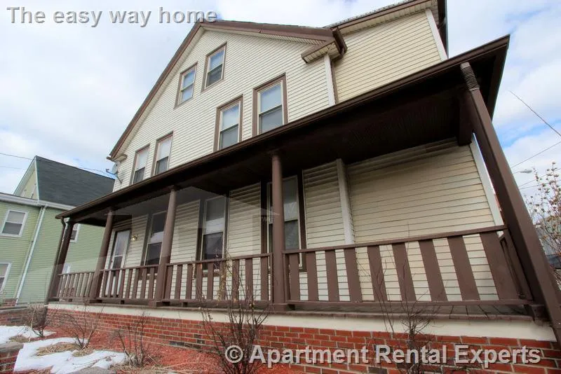 1 bed, 1 bath apartment for rent at 2 Sanger St Unit 2, Magoun Square — photo 2 of 16