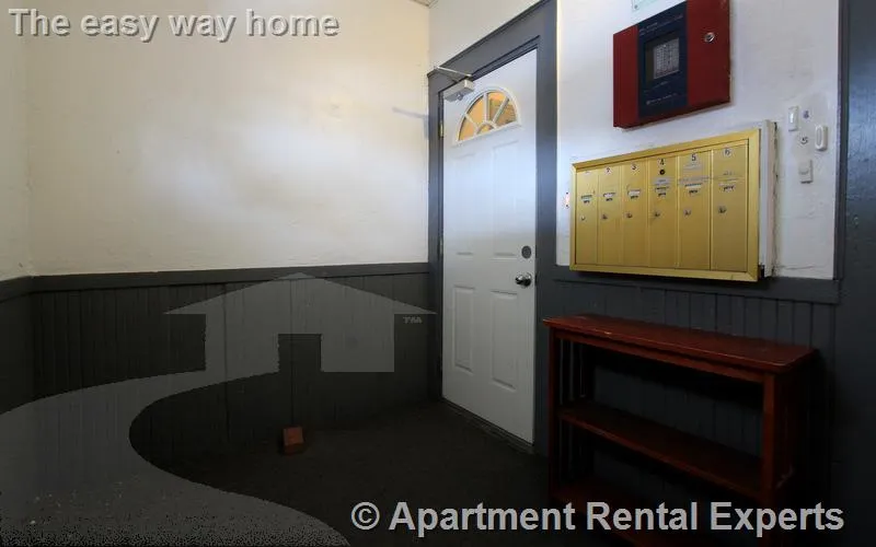 1 bed, 1 bath apartment for rent at 2 Sanger St Unit 2, Magoun Square — photo 3 of 16