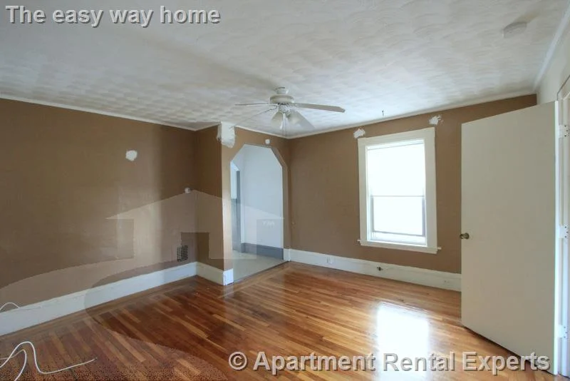1 bed, 1 bath apartment for rent at 2 Sanger St Unit 5, Magoun Square — photo 8 of 11