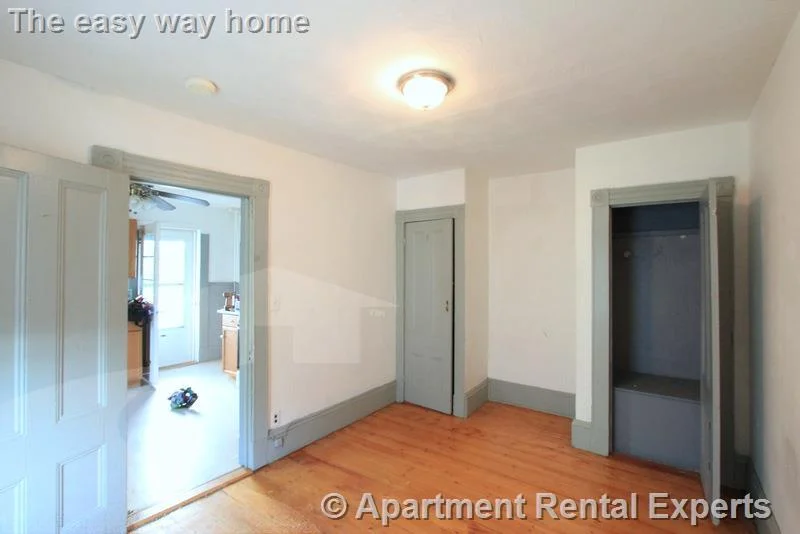 1 bed, 1 bath apartment for rent at 2 Sanger St Unit 5, Magoun Square — photo 4 of 11