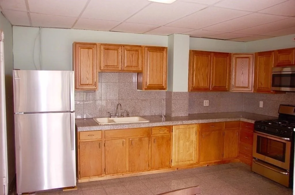 2 bed, 1 bath apartment for rent at 2 Saxton St Unit 1, Dorchester