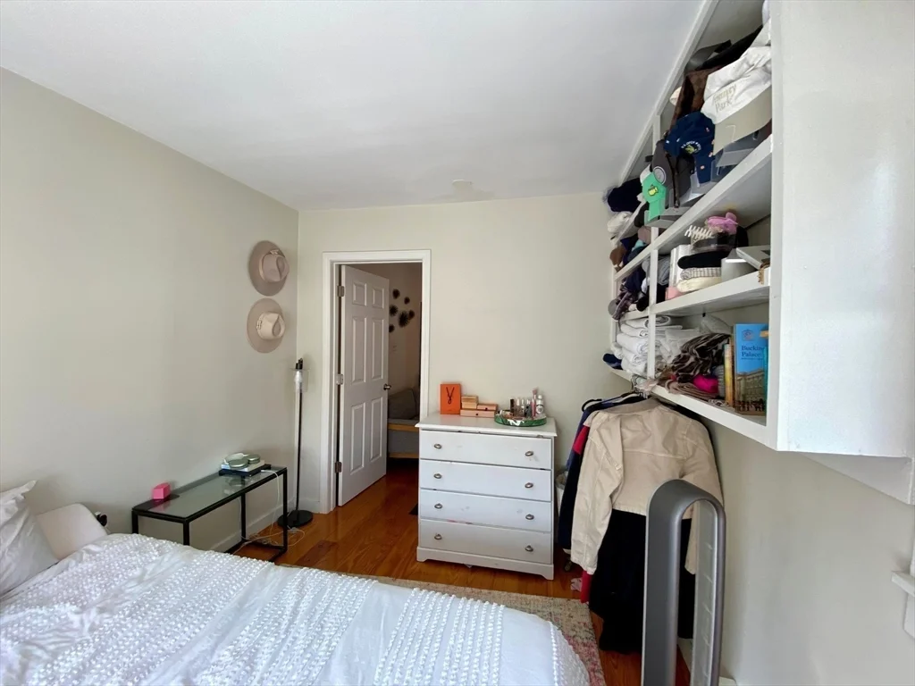 1 bed, 1 bath apartment for rent at 2 School St Unit 2, Charlestown — photo 6 of 9
