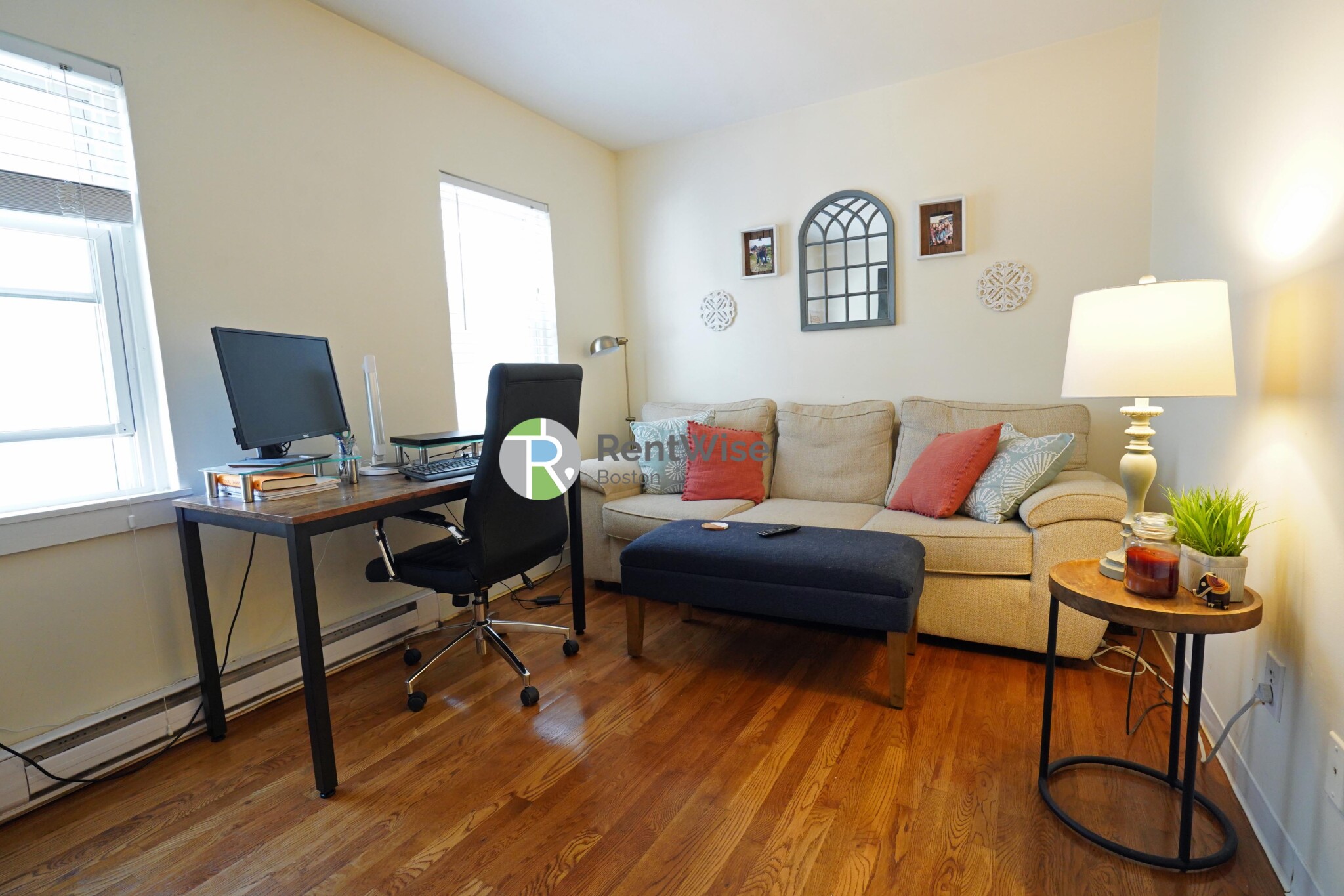 2 bed, 1 bath apartment for rent at 2 Schrepel Pl Unit 2, South Boston — photo 4 of 11