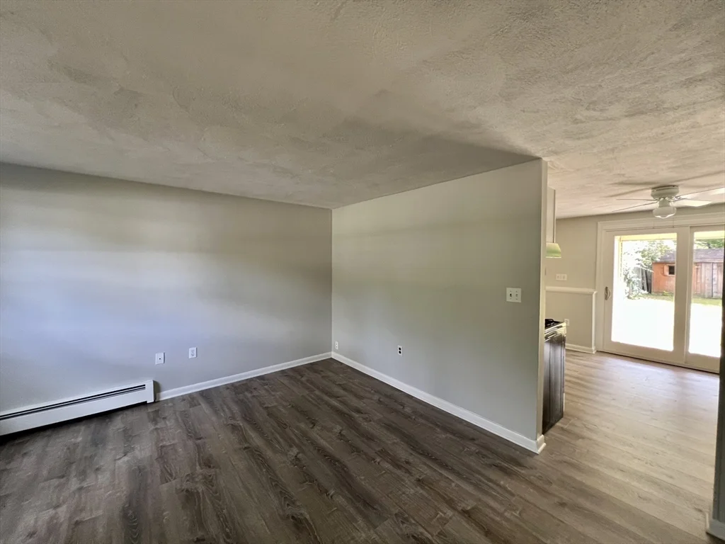 2 bed, 1 bath apartment for rent at 2 Scotia Dr Unit B, Pepperell — photo 6 of 19