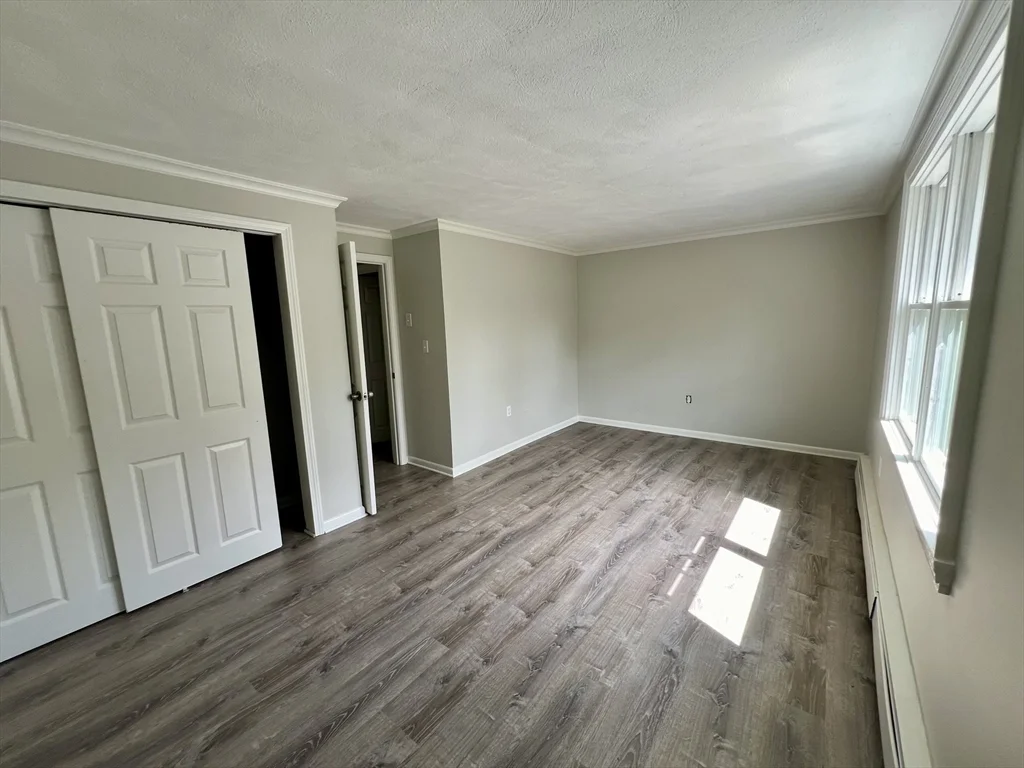 2 bed, 1 bath apartment for rent at 2 Scotia Dr Unit B, Pepperell — photo 10 of 19