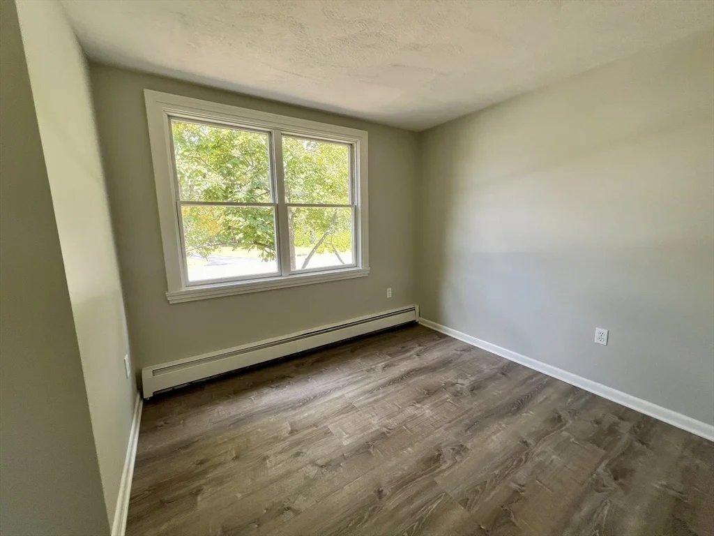 2 bed, 1 bath apartment for rent at 2 Scotia Dr Unit B, Pepperell — photo 13 of 19