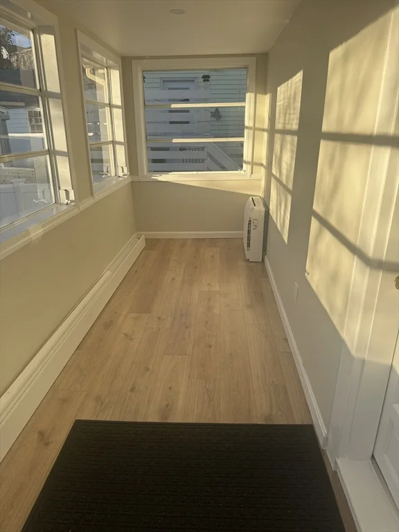 3 bed, 2 bath apartment for rent at 2 Sea Ave Unit 1, Quincy — photo 5 of 32
