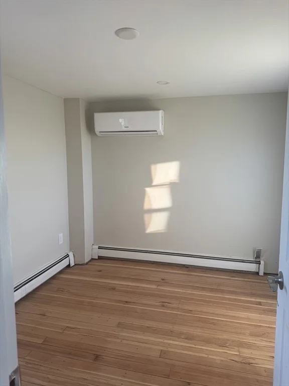 3 bed, 2 bath apartment for rent at 2 Sea Ave Unit 1, Quincy — photo 24 of 32