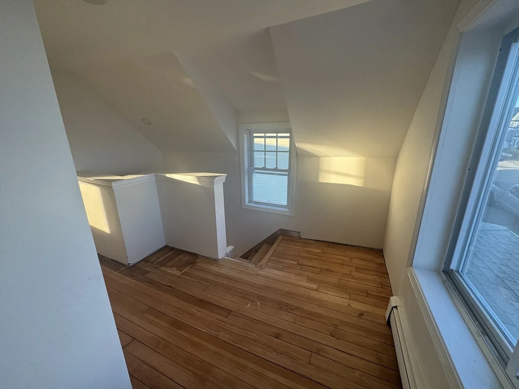 3 bed, 2 bath apartment for rent at 2 Sea Ave Unit 1, Quincy — photo 22 of 32