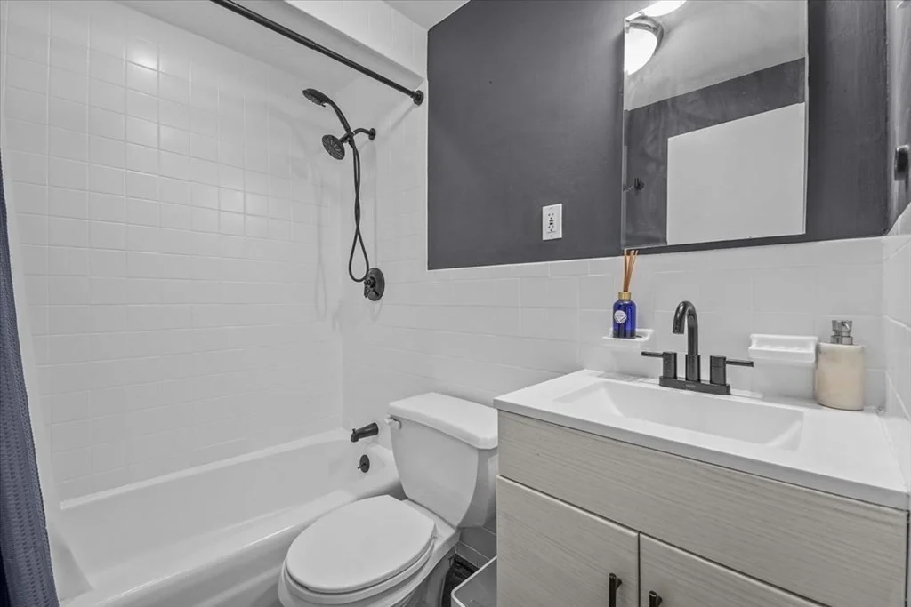1 bed, 1 bath apartment for rent at 2 Seminary St Unit 2, Charlestown — photo 7 of 12