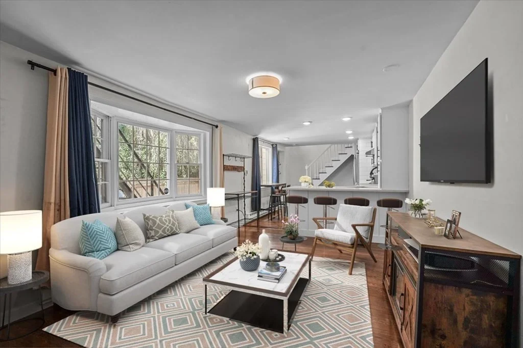 1 bed, 1 bath apartment for rent at 2 Seminary St Unit 2, Charlestown — photo 1 of 12