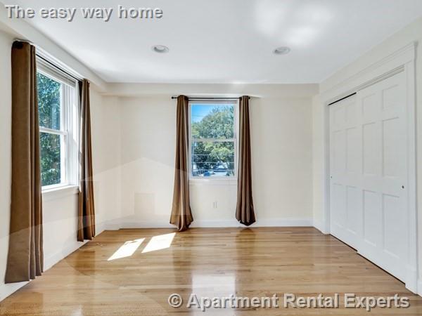 3 bed, 2 bath apartment for rent at 2 Sherman Ct Unit 2, Winter Hill — photo 13 of 27