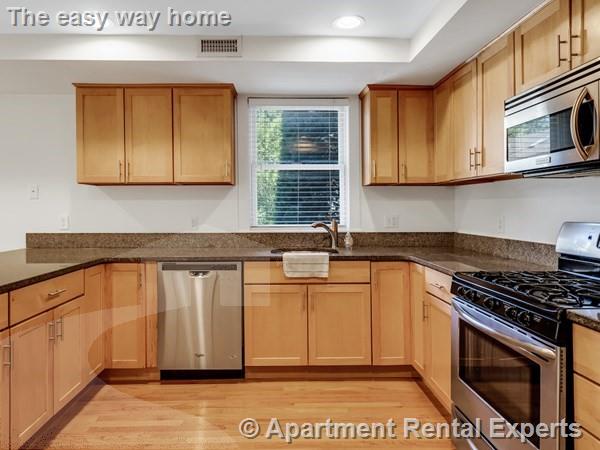 3 bed, 2 bath apartment for rent at 2 Sherman Ct Unit 2, Winter Hill — photo 19 of 27