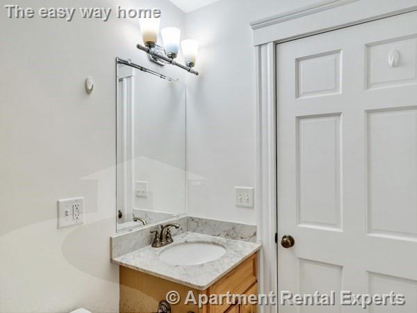 3 bed, 2 bath apartment for rent at 2 Sherman Ct Unit 2, Winter Hill — photo 12 of 27