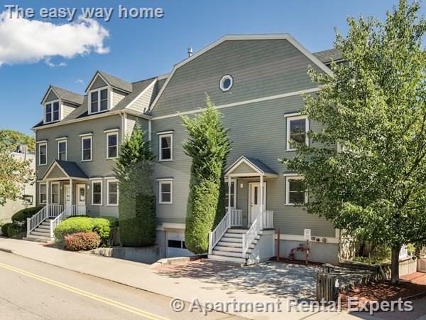 3 bed, 2 bath apartment for rent at 2 Sherman Ct Unit 2, Winter Hill — photo 1 of 27