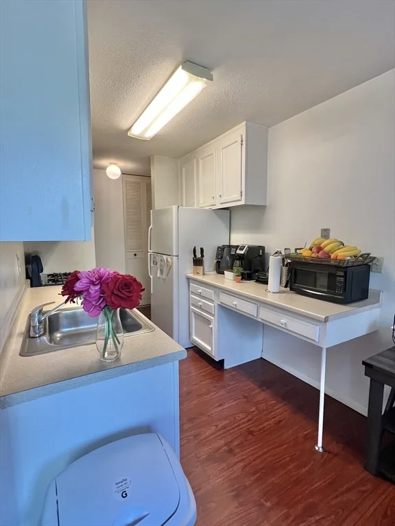 2 bed, 1 bath apartment for rent at 2 Shrewsbury Green Dr Unit I, Shrewsbury — photo 9 of 37