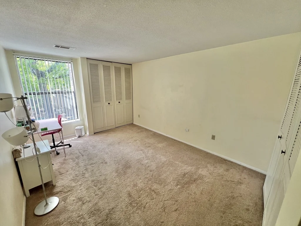 2 bed, 1 bath apartment for rent at 2 Shrewsbury Green Dr Unit I, Shrewsbury — photo 26 of 37
