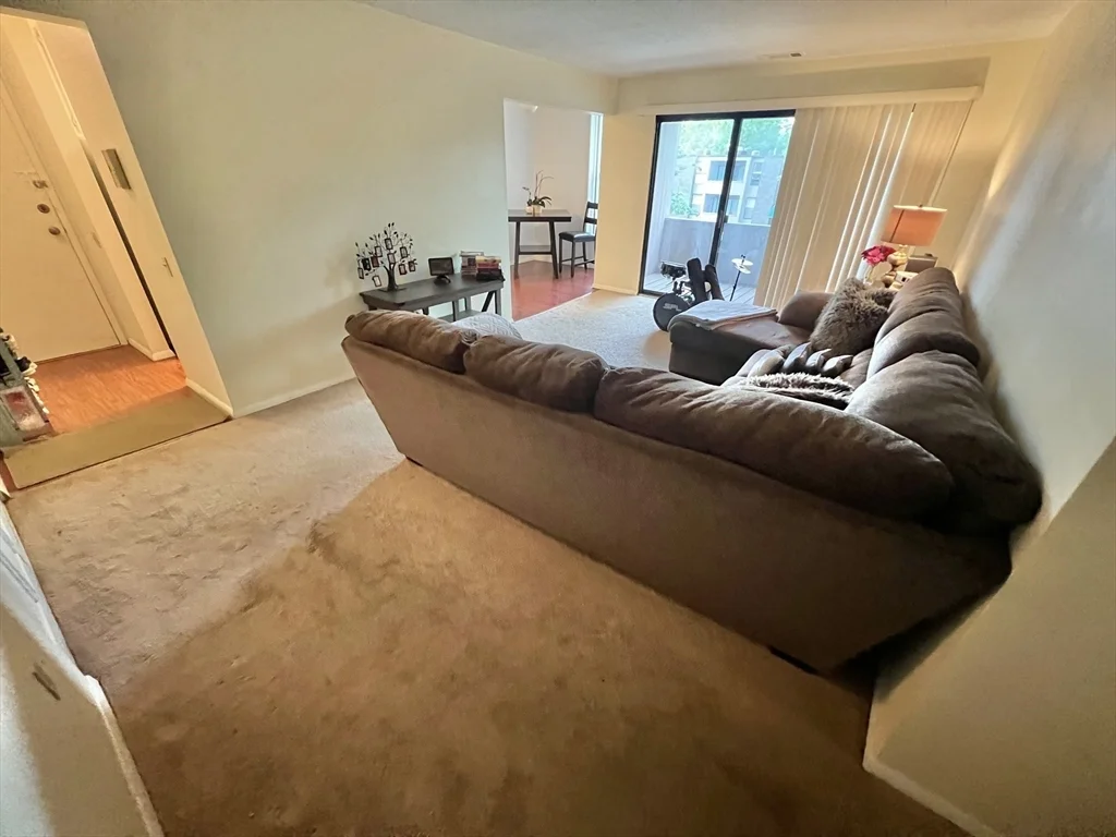 2 bed, 1 bath apartment for rent at 2 Shrewsbury Green Dr Unit I, Shrewsbury — photo 15 of 37