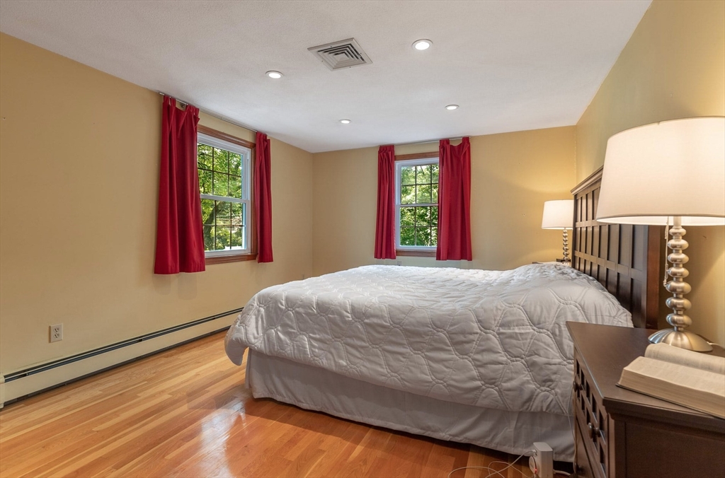 4 bed, 3 bath apartment for rent at 2 Sigmund St, Lynnfield — photo 16 of 29