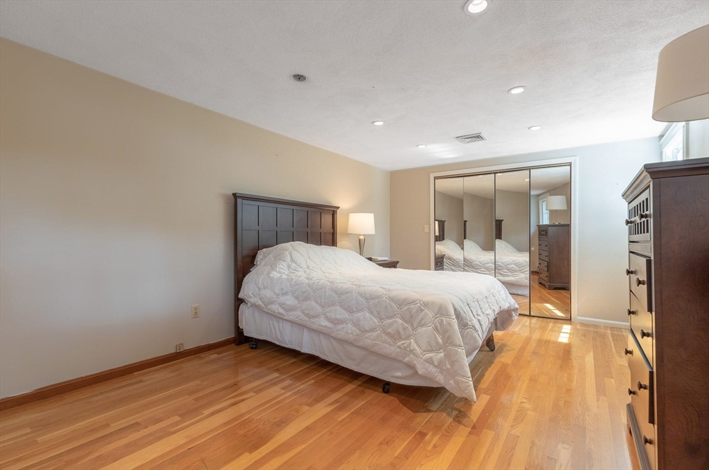 4 bed, 3 bath apartment for rent at 2 Sigmund St, Lynnfield — photo 22 of 29