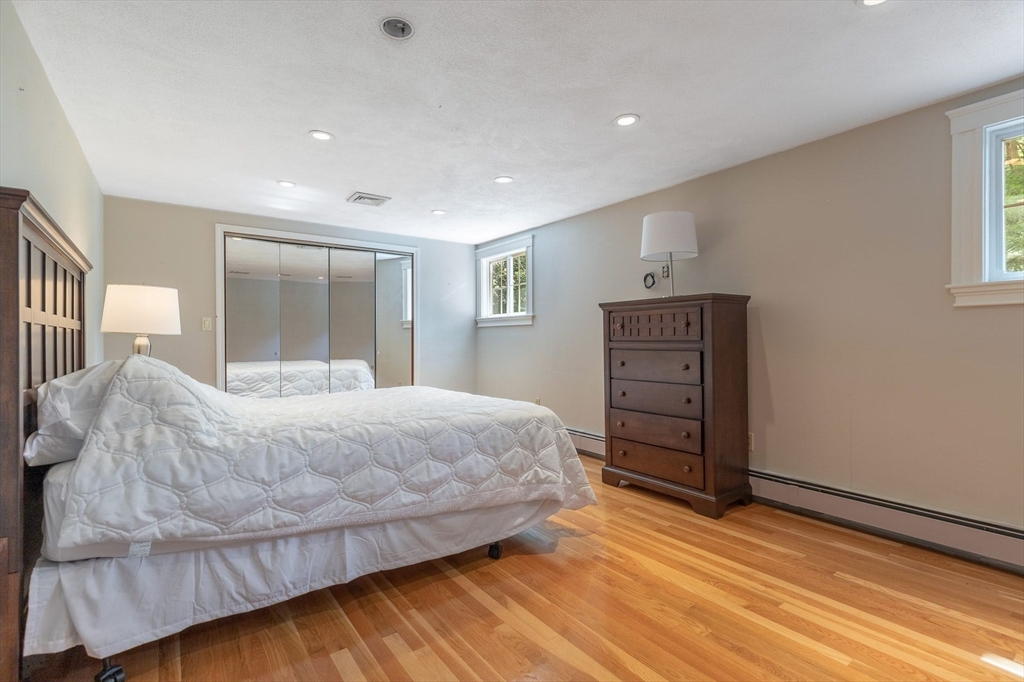 4 bed, 3 bath apartment for rent at 2 Sigmund St, Lynnfield — photo 20 of 29