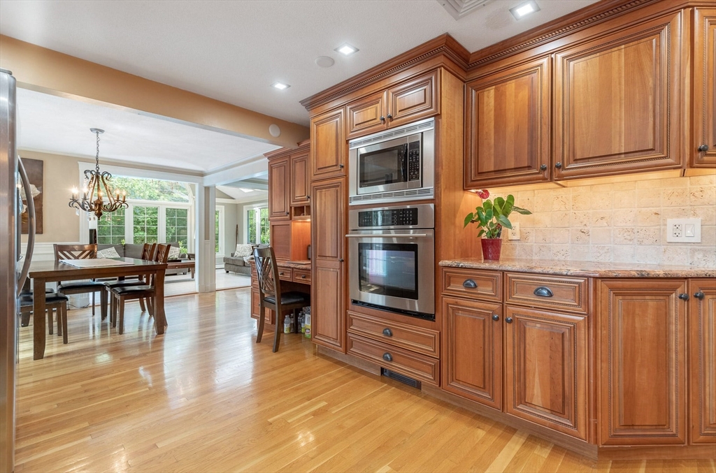4 bed, 3 bath apartment for rent at 2 Sigmund St, Lynnfield — photo 10 of 29
