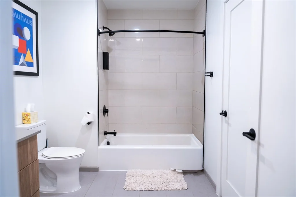 1 bed, 1 bath apartment for rent at 2 Sinclair Rd Unit 202, Allston — photo 14 of 23