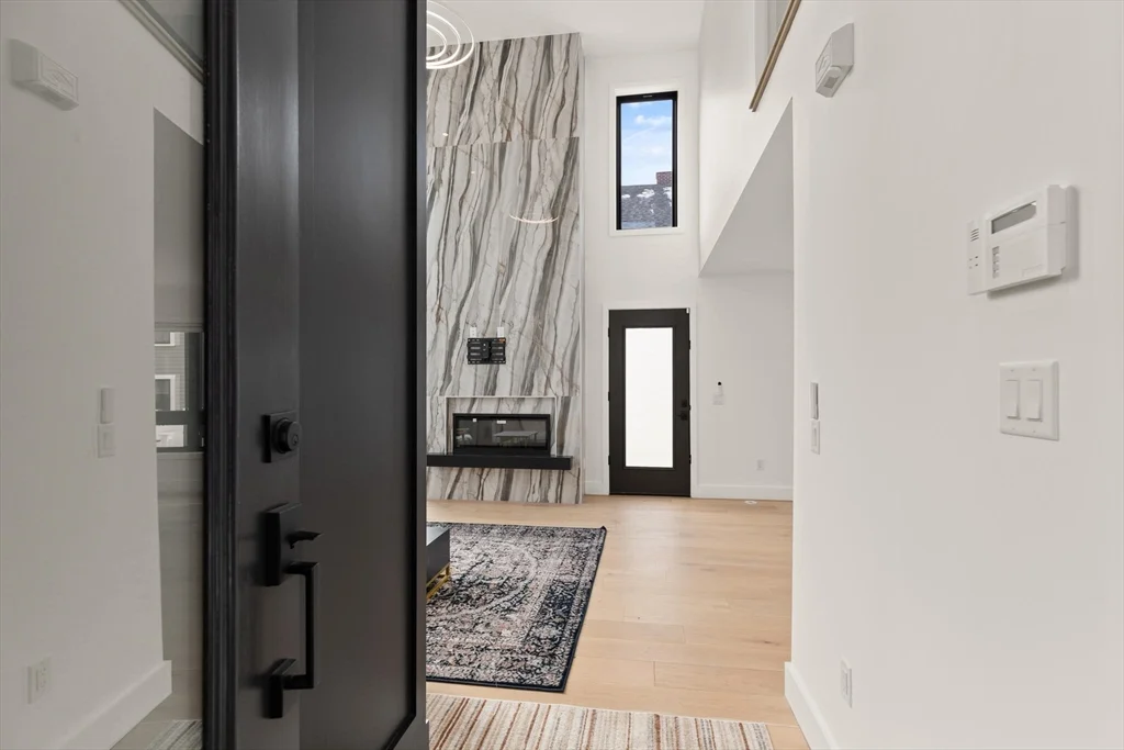 5 bed, 3 bath apartment for rent at 2 Soden Unit N/A, Central Square — photo 33 of 33