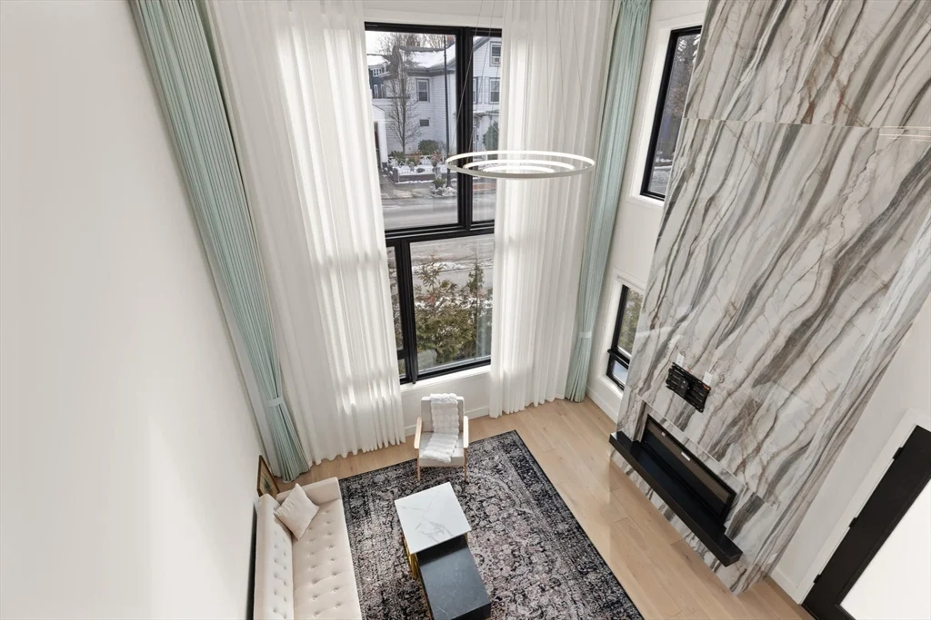 5 bed, 3 bath apartment for rent at 2 Soden Unit N/A, Central Square — photo 7 of 33