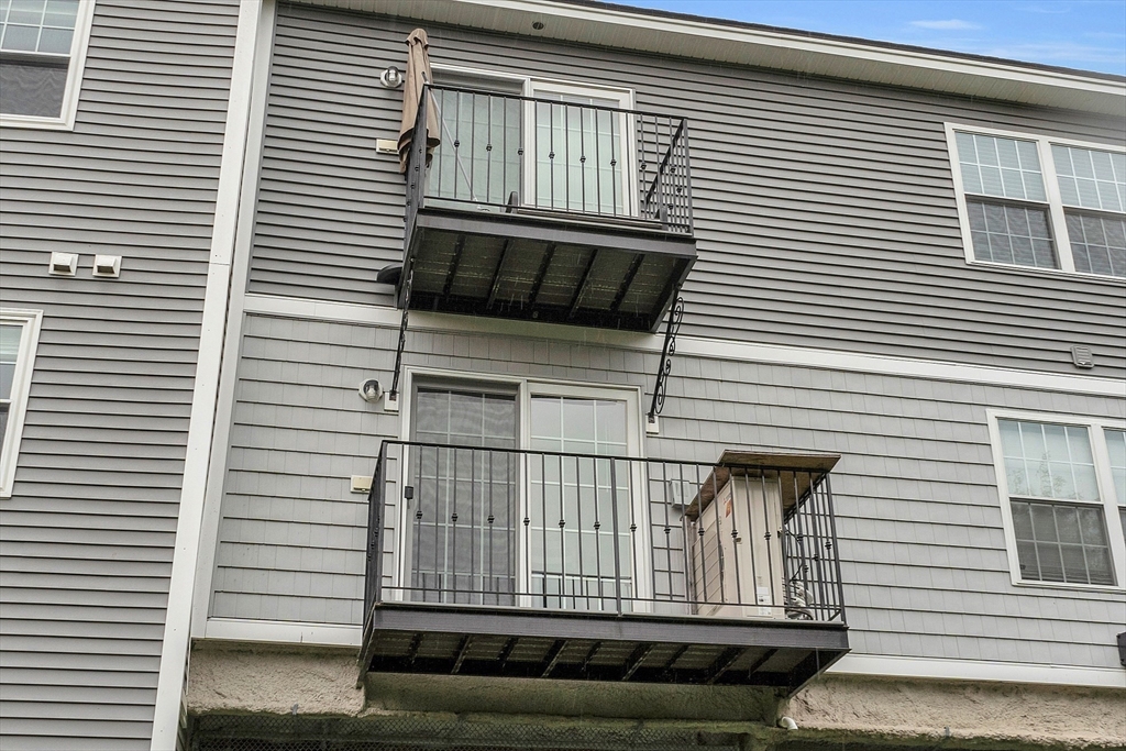 2 bed, 1 bath apartment for rent at 2 South Grove St Unit 210, Bradford — photo 24 of 37