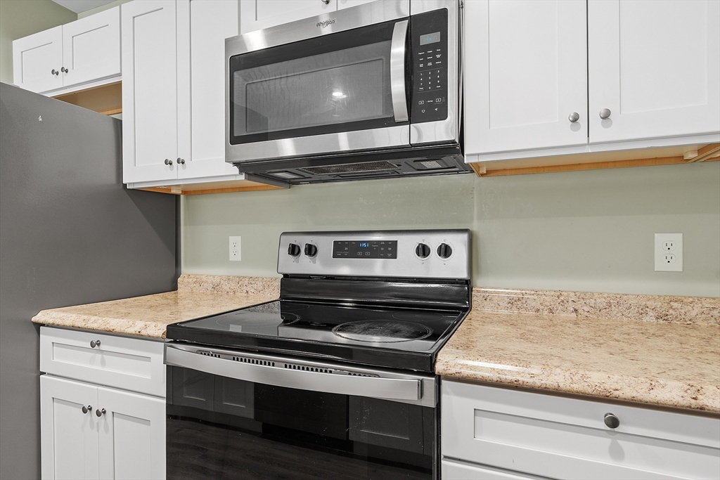 2 bed, 1 bath apartment for rent at 2 South Grove St Unit 210, Bradford — photo 9 of 37